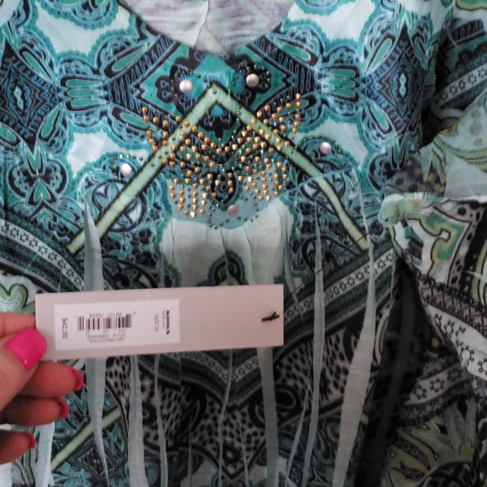 Shirt - Picture 4 of 4